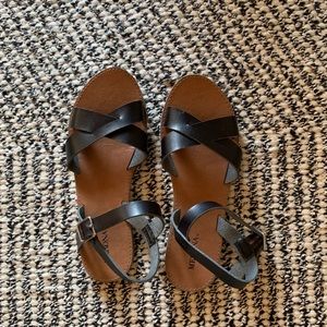 Merona cross over sandals 6